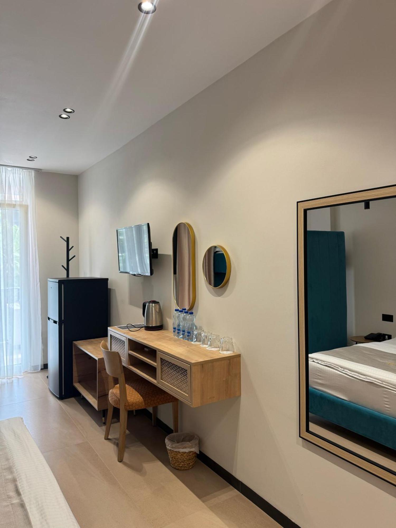 Villa Lamer Durres Luaran gambar